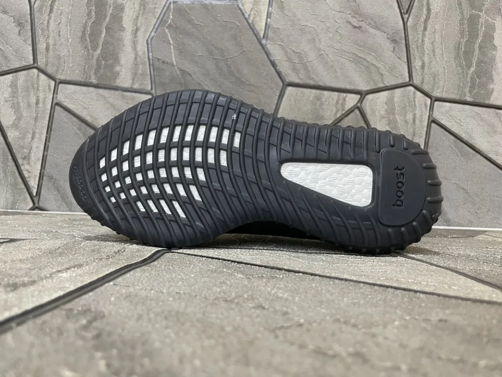 Yeezy Shoe 